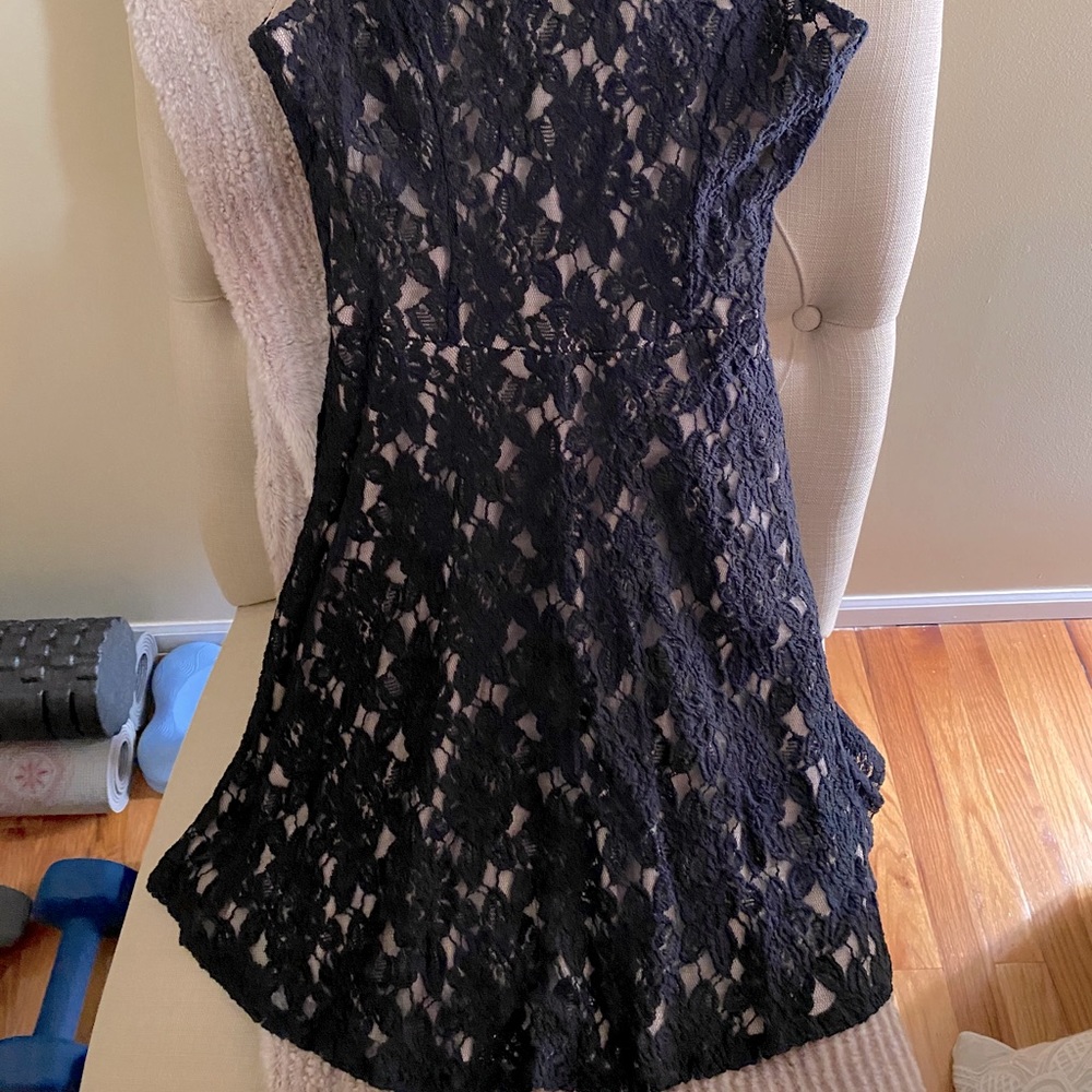 Lace dress with nude